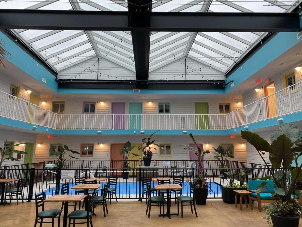 Inn Worthington Of 2*
